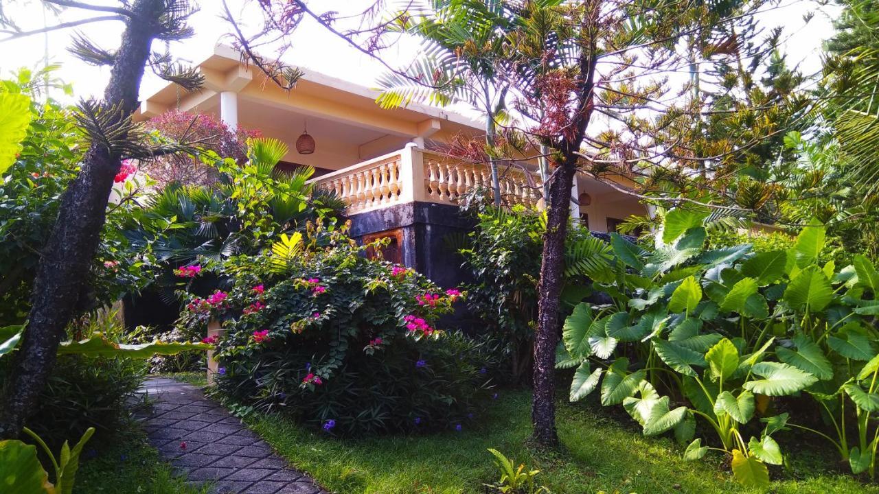 Gajah Mina Beach Resort Selemadeg  Exterior foto
